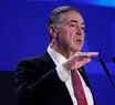 Filho de Barroso decide não voltar aos EUA por precaução com sanções de Trump