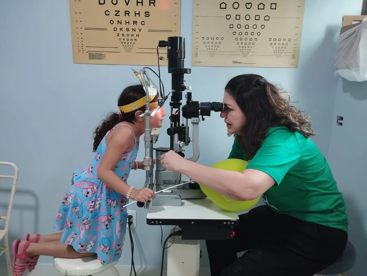 Campanha oftalmológica infantil