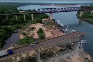 DNIT decreta emergência em duas pontes da BR-402 no Piauí devido ao risco de rompimento (Foto: Clube News)