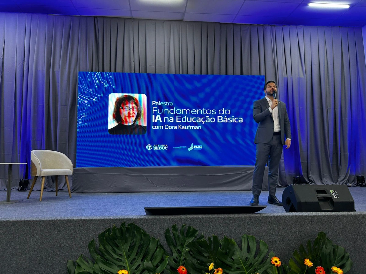 Dora Kaufman e Washington Bandeira ministram palestra