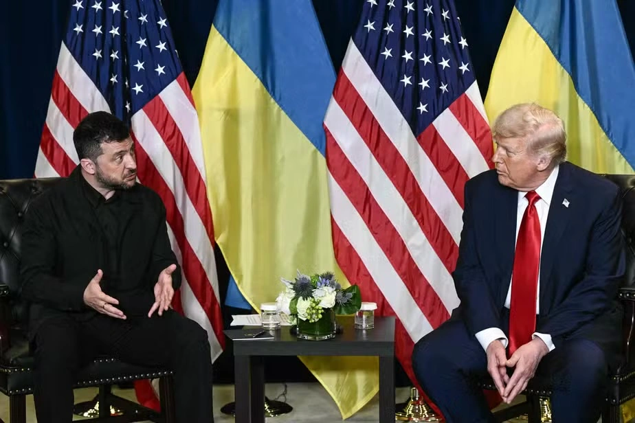 Encontro dos presidentes da Ucrânia, Volodymyr Zelensky, e dos EUA, Donald Trump, no dia 23 de setembro de 2025