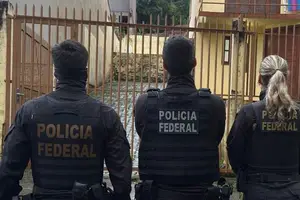 Equipe da Polícia Federal (Foto: PF)