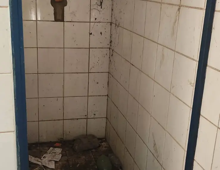 Ginásio abandonado da Vila da Guia