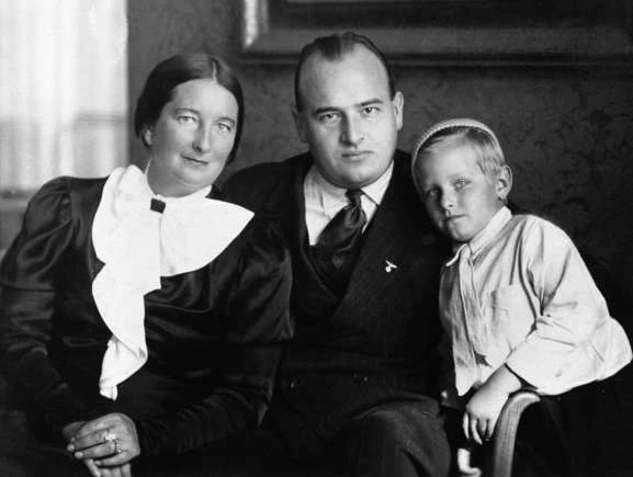 Niklas Frank filho de Hans Frank
