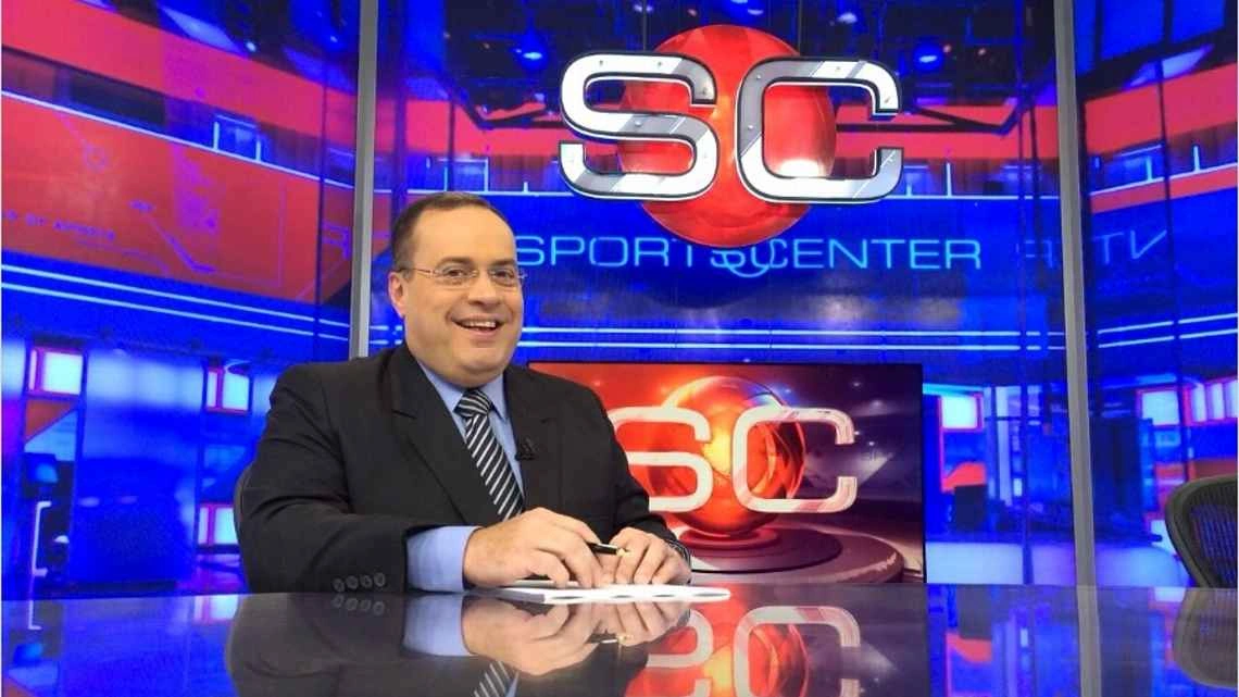 Paulo Soares, o Amigão, na bancada do SportsCenter