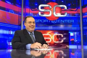 Paulo Soares, o Amigão, na bancada do SportsCenter (Foto: imagem de reprodução)