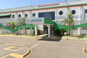 Prefeitura Municipal de Várzea Grande (Foto: Google Maps)
