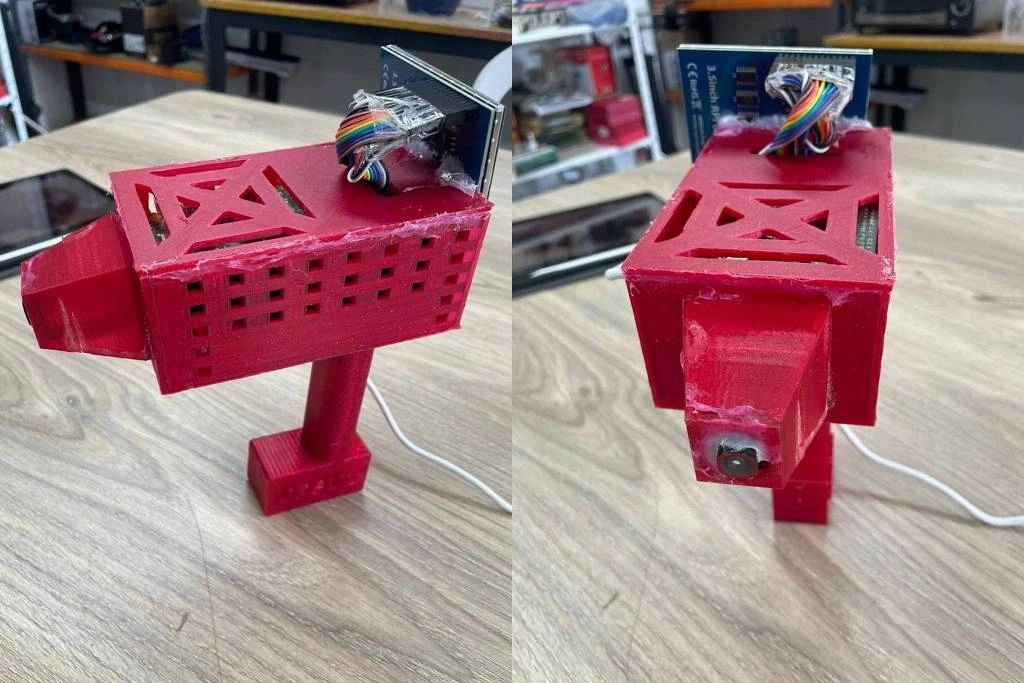 Aparelho SkinScan, feito com impressora 3D, tem formato de pistola e é equipado com lente e microprocessador para analisar imagens