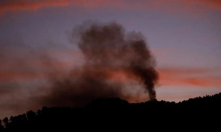 Capital Caracas na Venezuela sendo atacada pelos Estados Unidos