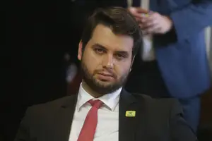 Filipe Martins, ex-assessor de Jair Bolsonaro (Foto: Reprodução | Nilton Fukuda/Estadão)