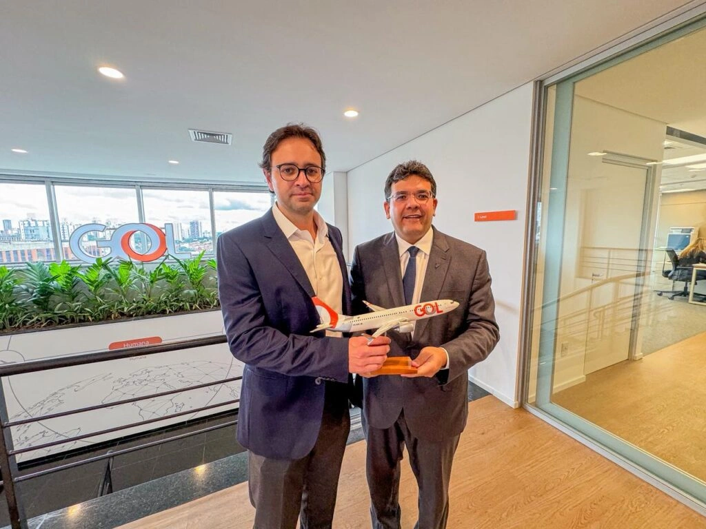 GOL anuncia novos voos para o Piauí após reunião com governador Rafael Fonteles