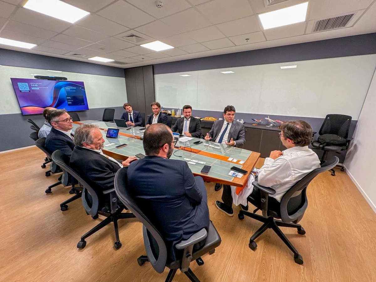 GOL anuncia novos voos para o Piauí após reunião com governador Rafael Fonteles