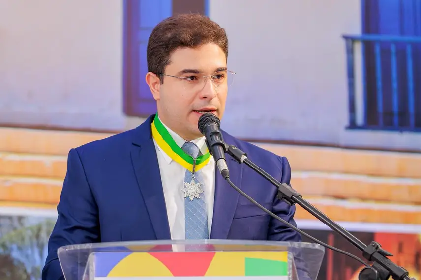 Governo do Piauí homenageia 34 personalidades com a Medalha do Mérito Renascença em Oeiras