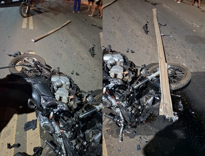 Moto destruída em Picos