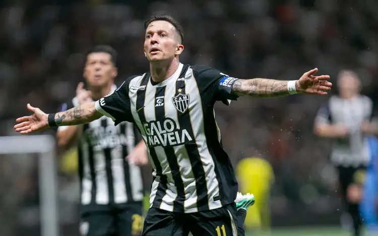 Bernard faz bela jogada e amplia o placar na |Arena MRV