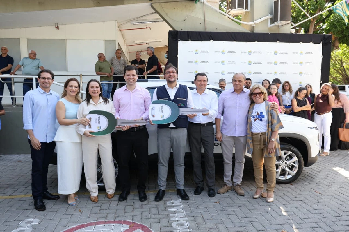 Entrega de novos veículos adquiridos pela Sesapi