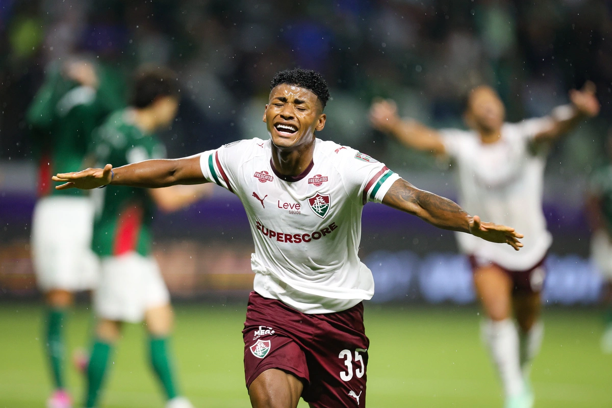 Hercules abre o placar para o Fluminense, e deixa tudo igual no placar agregado