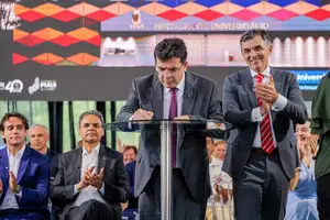 Ainda foi anunciada a ampliação do Programa Uespi Tech, com investimento que subirá de R$ 500 mil para R$ 1 milhão, fortalecendo a produção científica e o desenvolvimento tecnológico e econômico do estado (Foto: Gabriel Paulino)