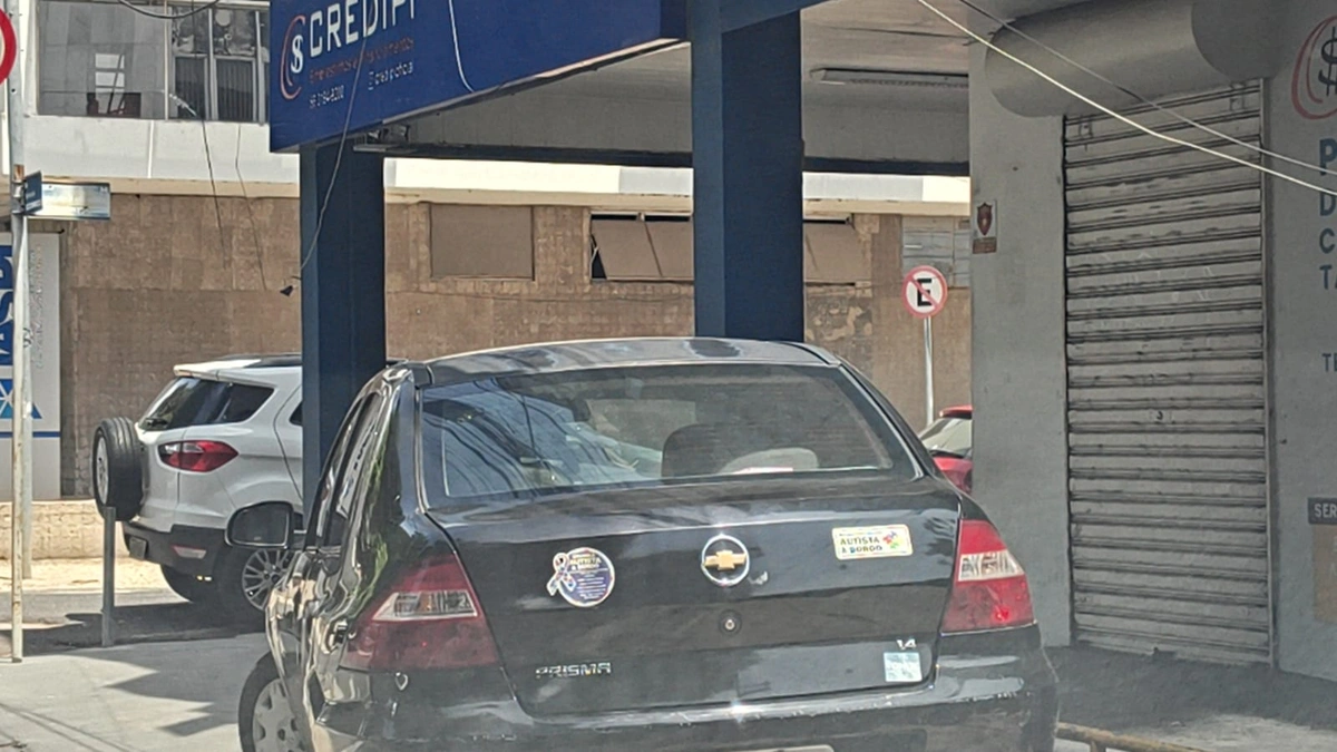 Infração de trânsito cometida por quem busca direitos e não cumpre um dever