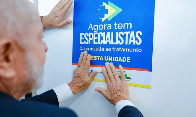 Lula inaugura Emergência 24h e mostra que o SUS também vira a chave