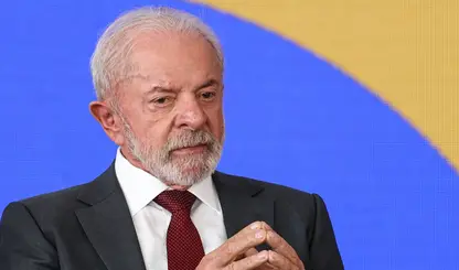 Lula lidera todos os cenários de 1º e 2º turno em nova pesquisa Genial/Quaest