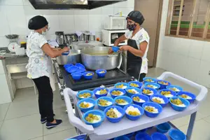 Merenda escolar em Aparecida de Goiânia (Foto: Reprodução)