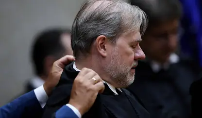 PF levanta suspeição de Toffoli e STF abre rito para esclarecer o caso Master