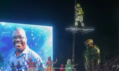 Agência Nacional de Aviação Civil notifica Portela e Liesa após voo irregular de drone na Sapucaí