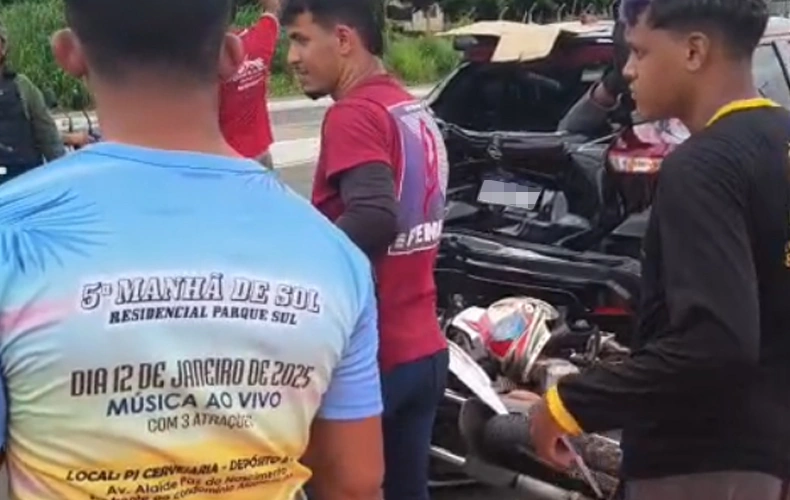 Policial fratura o maxilar ao bater moto na traseira de automóvel em Teresina