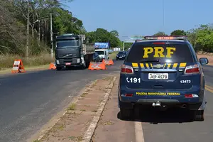 PRF viatura (Foto: Reprodução)