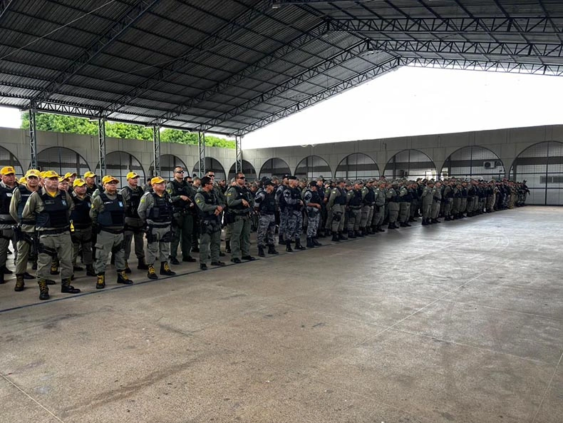 Tropa de policiais militares
