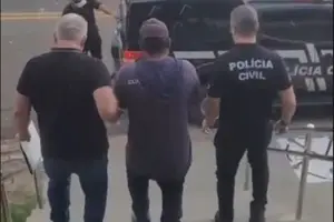 A captura foi realizada pela Polícia Civil do Piauí, por meio da Diretoria de Operações Policiais (DEOP), em ação conjunta com a Polícia Federal. (Foto: SSP-PI)