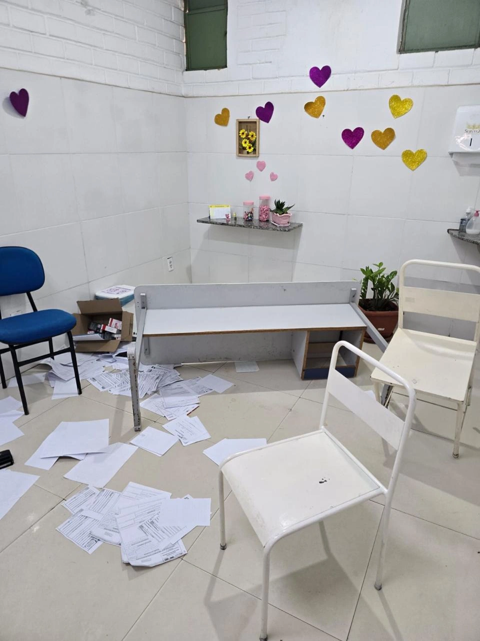 Ambulatório do Hospital da Primavera depois da confusão