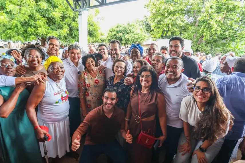 Aniversário de Wellington Dias reúne Boulos e Rafael Fonteles em quilombo