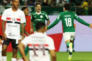Com gols de Maurício e Flaco López em clássico contra o São Paulo, em Barueri o Palmeiras vai para mais umadecisão do campeonato paulista (Foto: Palmeiras)