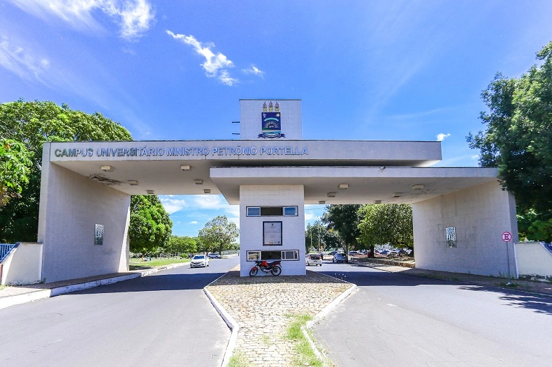 Entrada da UFPI