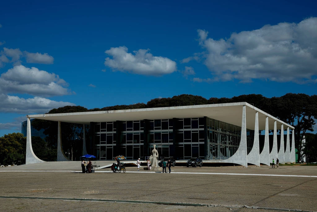 Fachada da sede do STF (Supremo Tribunal Federal) em Brasília