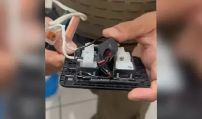 Microcâmera em tomada de banheiro vira caso de polícia em empresa de Içara