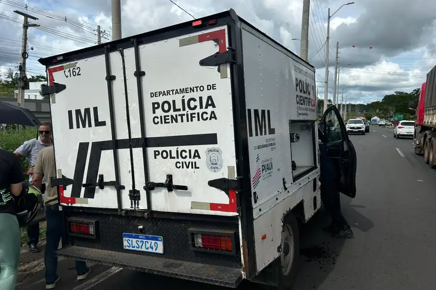 Médico morto pode ter caído de moto ao tentar mudar de faixa em Teresina
