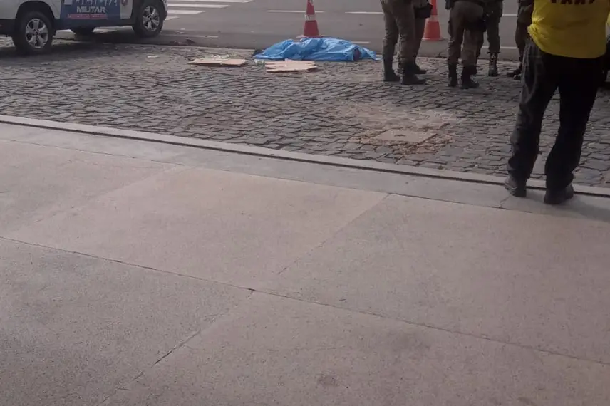 Motociclista Edson Barbosa morre após colisão com carro na Avenida Frei Serafim