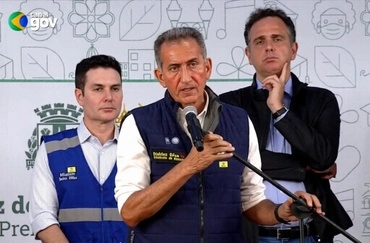 O ministro da Integração e do Desenvolvimento Regional, Waldez Góes, acompanhou o presidente Luiz Inácio Lula da Silva em visita aos municípios atingidos pelas chuvas na Zona da Mata mineira.