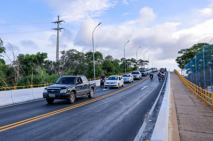Rafael entrega recuperação da Ponte do Mocambinho