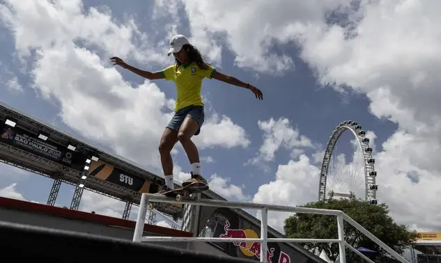 Rayssa Leal brilha em final disputada no Mundial de Skate em São Paulo