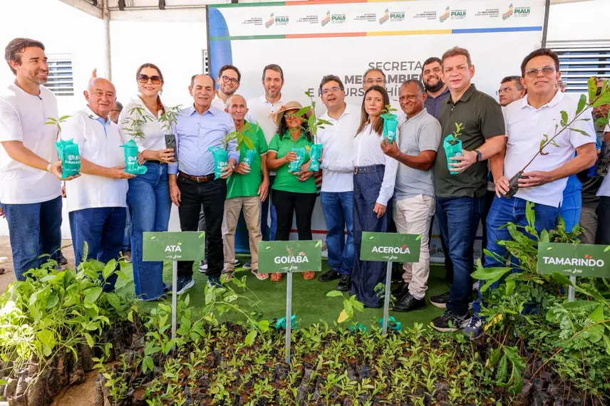 Em Capitão de Campos, Rafael Fonteles entrega 12 ruas asfaltadas e anuncia R$ 3,2 milhões para novos investimentos