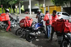 Entregadores (Foto: Reprodução)