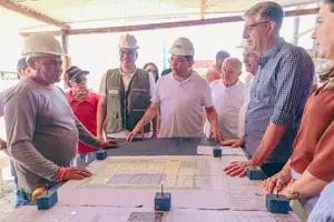 Governador inaugura e visita obras de mobilidade e saúde em Corrente que somam R$ 4 milhões em investimentos (Foto: João Albert)