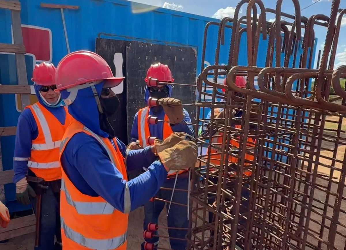 Governador Rafael Fonteles visita recuperação da PI-143 em Conceição do Canindé