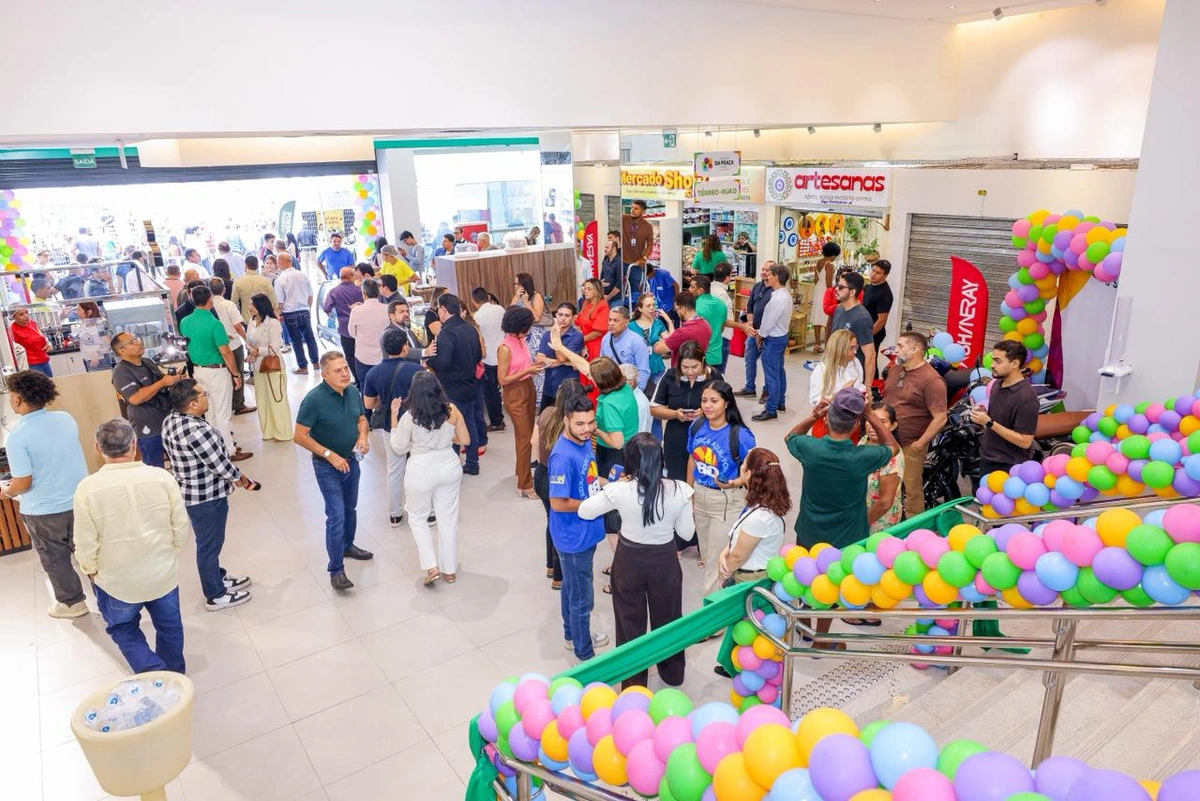 Inauguração do Shopping da Praça