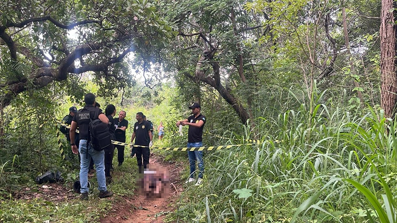 O jovem conhecido como Gabriel “Metralha” é apontado pela Polícia Civil como o principal suspeito de envolvimento no assassinato do adolescente Pedro Artur Silva Barros, de 16 anos