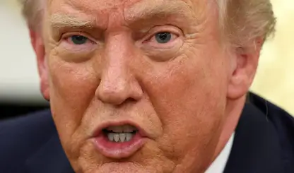 Trump afirma que Papa Leão XIV é “fraco” e está “prejudicando a Igreja Católica”